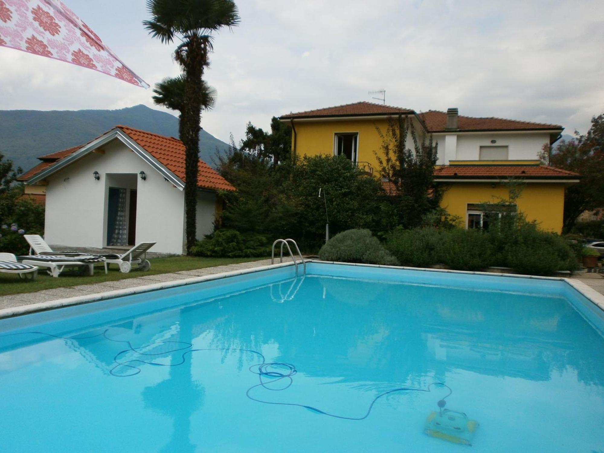 Albergo Paradiso Maccagno Bagian luar foto